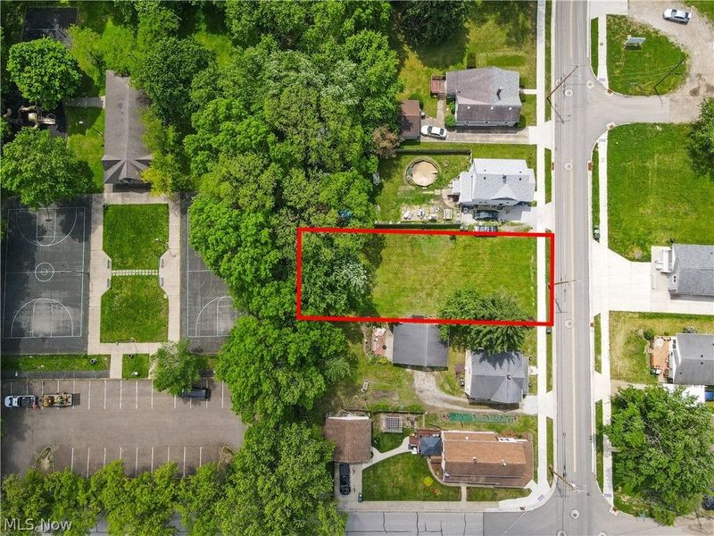 515 S Van Buren Avenue, Barberton, OH 44203 Photo 8