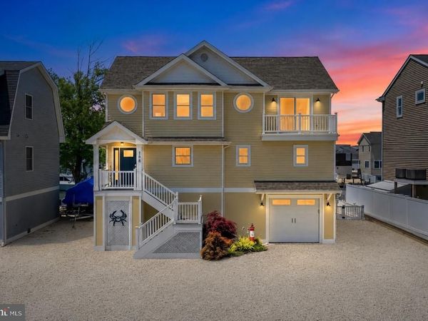 188 MORRIS BOULEVARD, MANAHAWKIN, NJ 08050