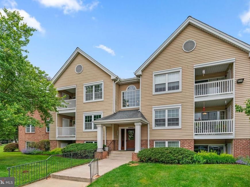 10 Rumford Drive, Unit 104, Baltimore, MD 21228 Main Photo