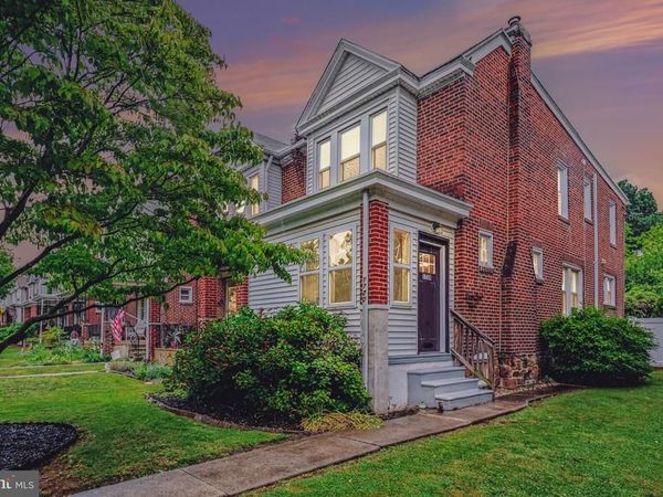 1720 LOCUST STREET, NORRISTOWN, PA 19401