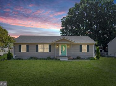 234 HOLLY WAY , COLONIAL BEACH, VA 22443
