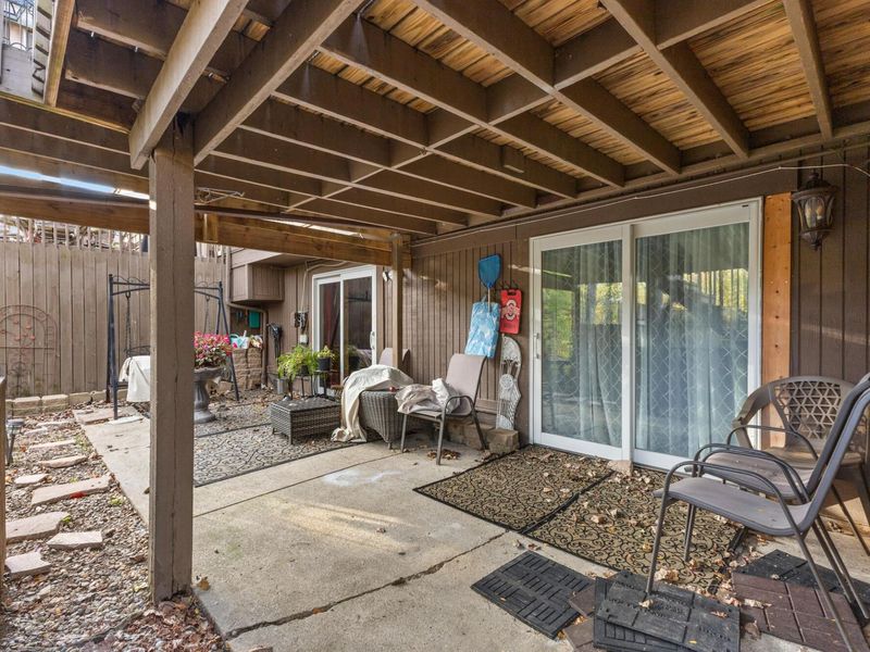 2093 Brookhurst Avenue , Unit B, Columbus, OH 43229 Photo 40