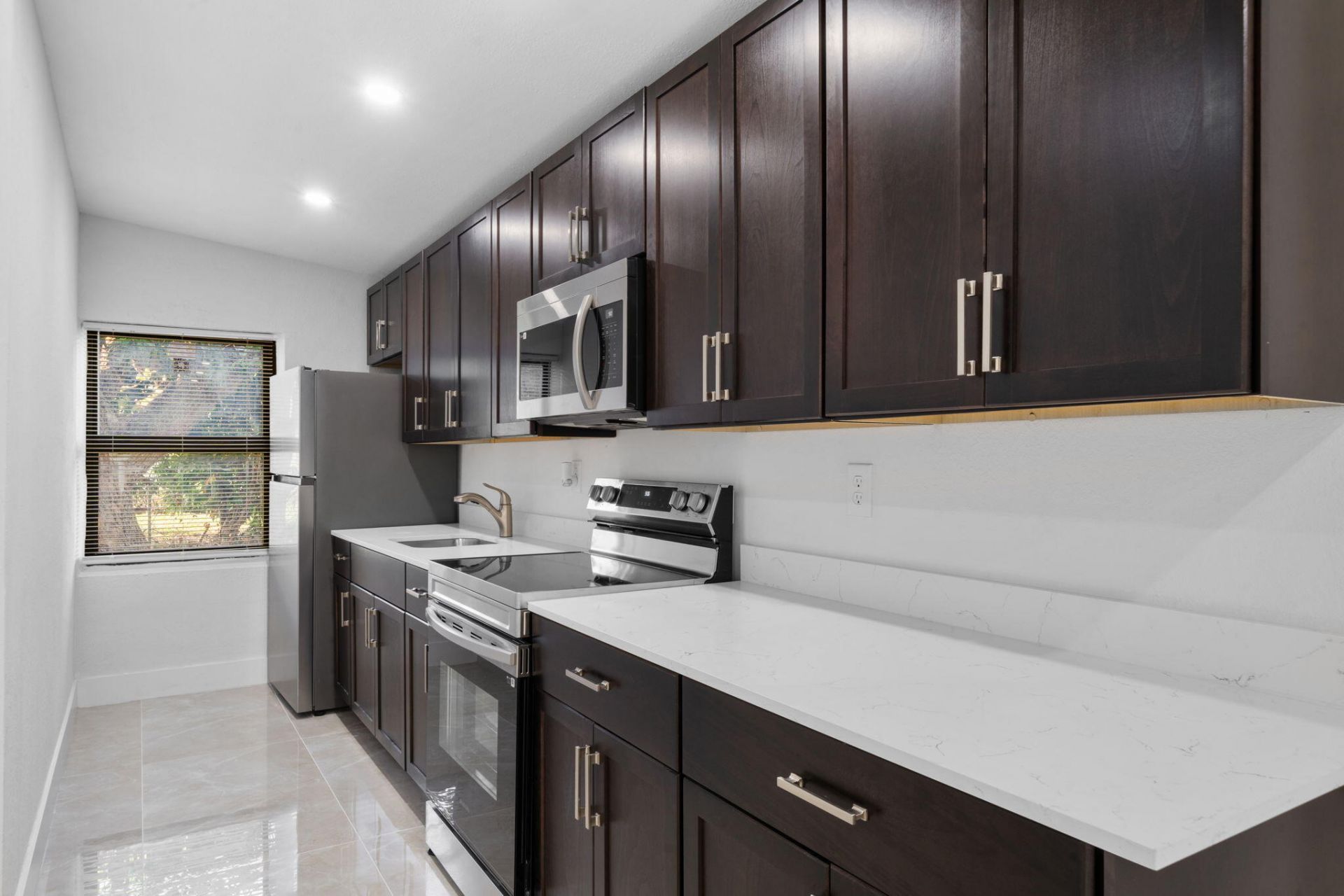 1300 NW 90th Street, Miami, FL 33147 Photo
