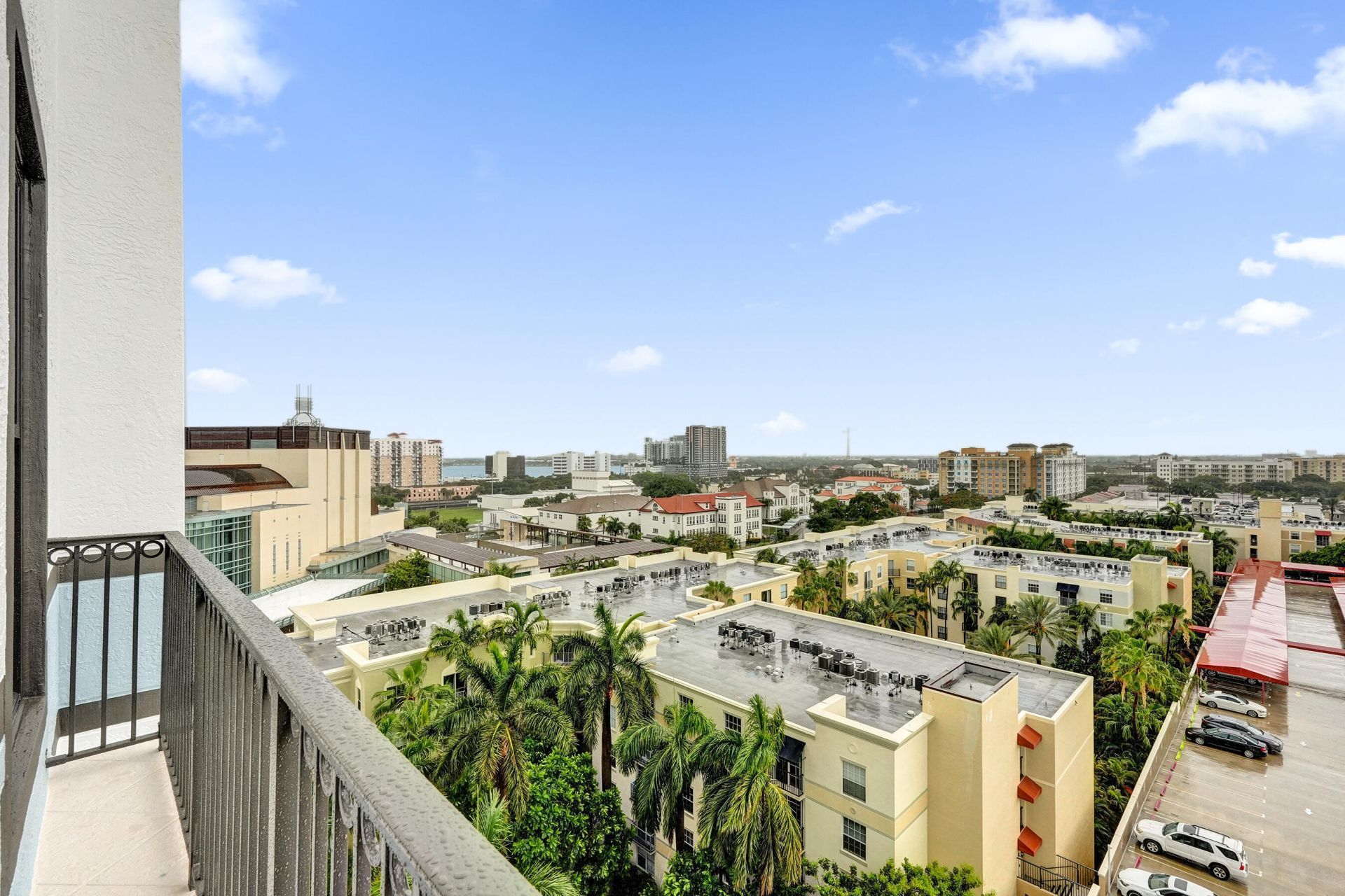 651 Okeechobee, Unit 1010, West Palm Beach, FL 33401 Photo