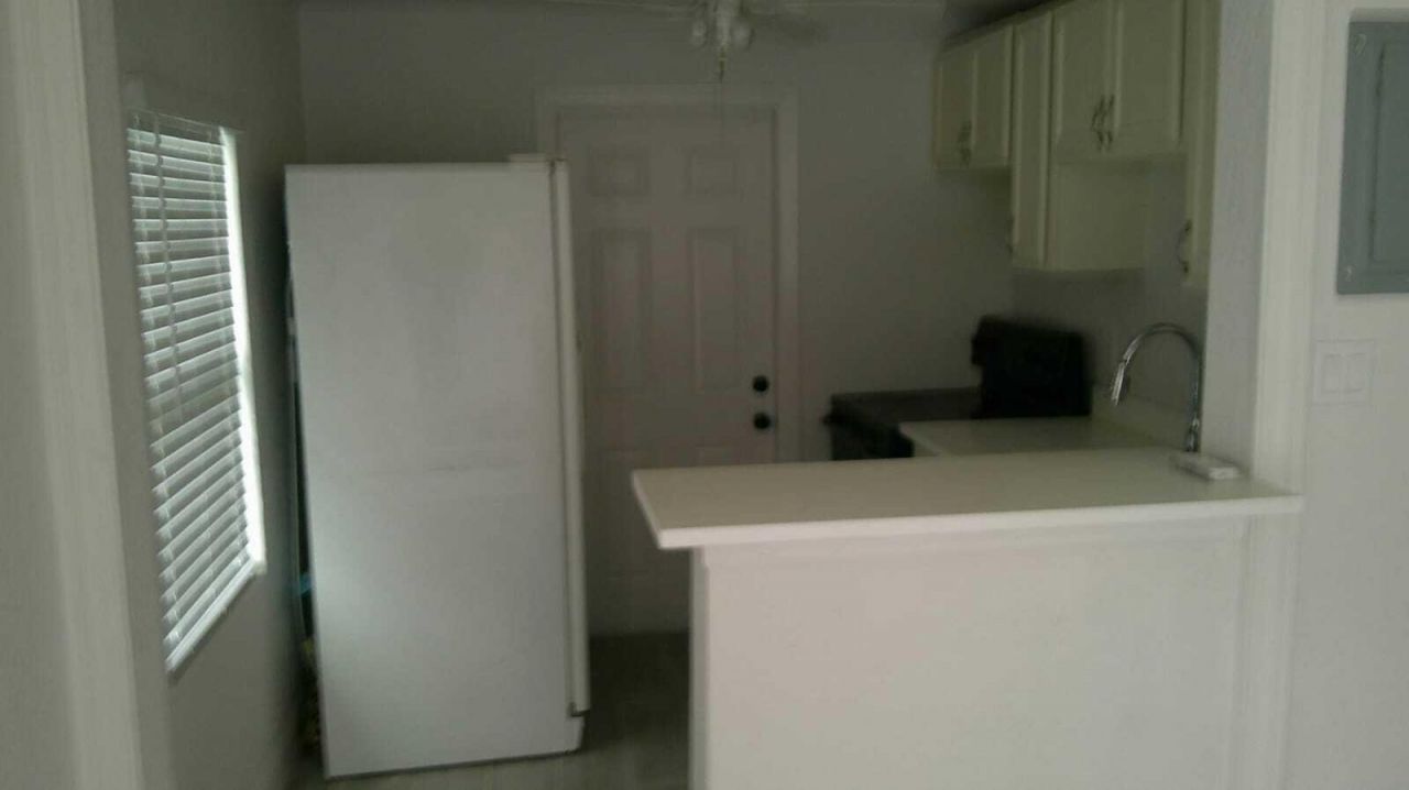 900 W 9th Street, Riviera Beach, FL 33404 Photo