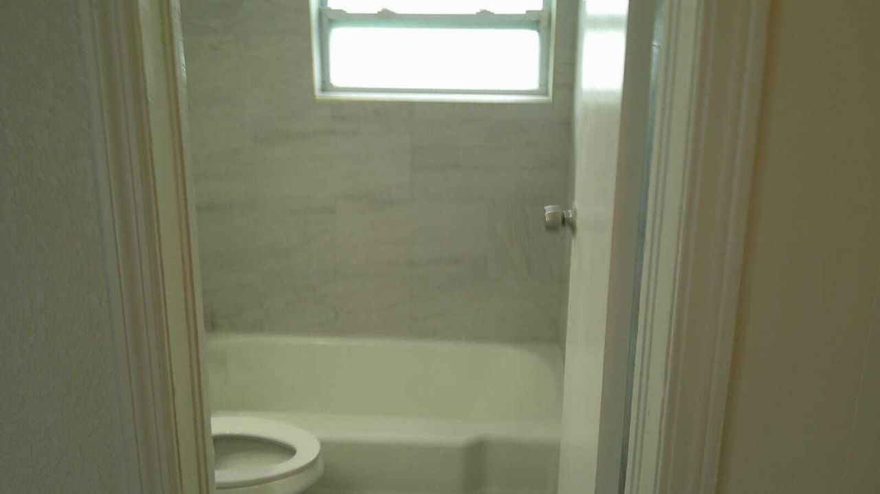 900 W 9th Street, Riviera Beach, FL 33404 Photo