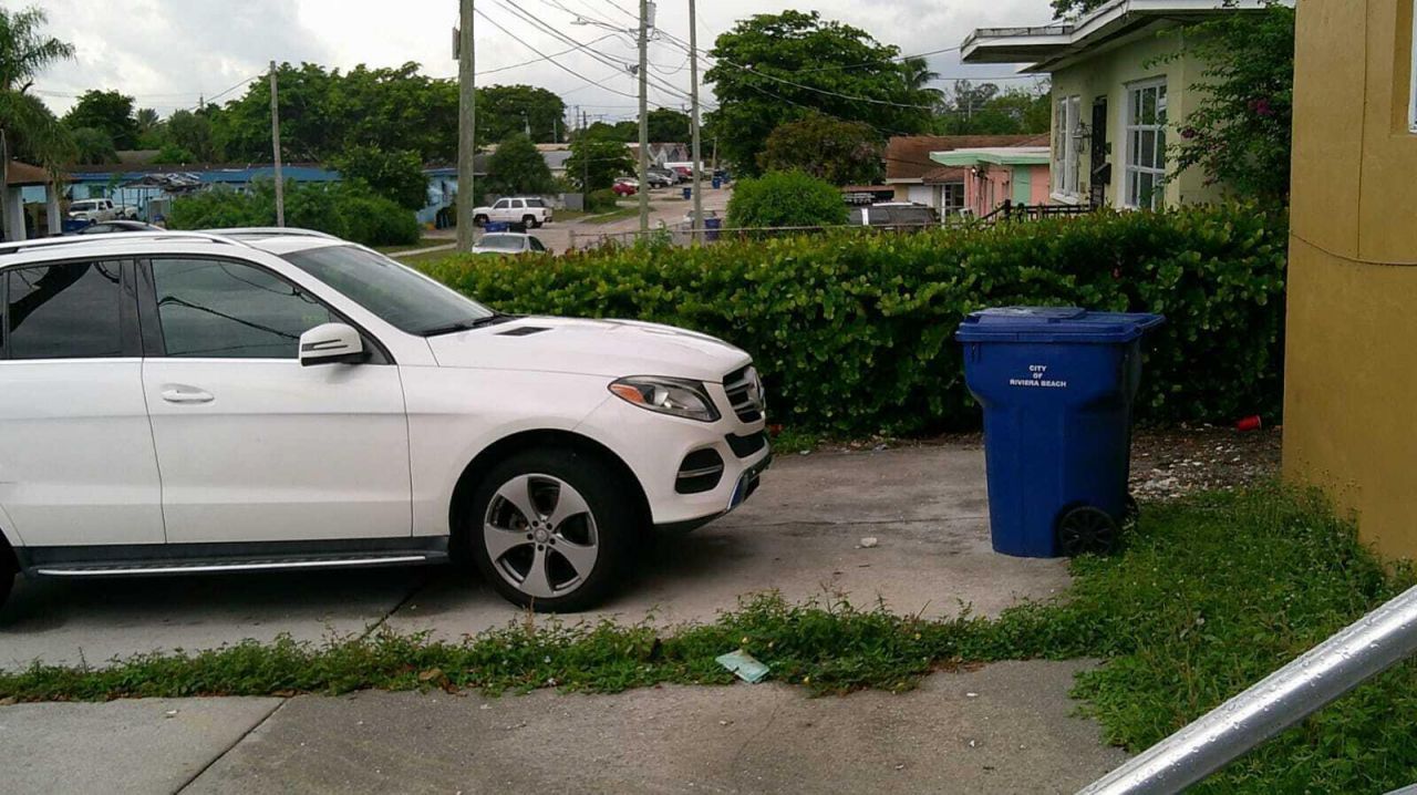 900 W 9th Street, Riviera Beach, FL 33404 Photo