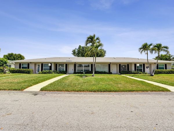 2521 Juniper, Unit 11-b, Delray Beach, FL 33445