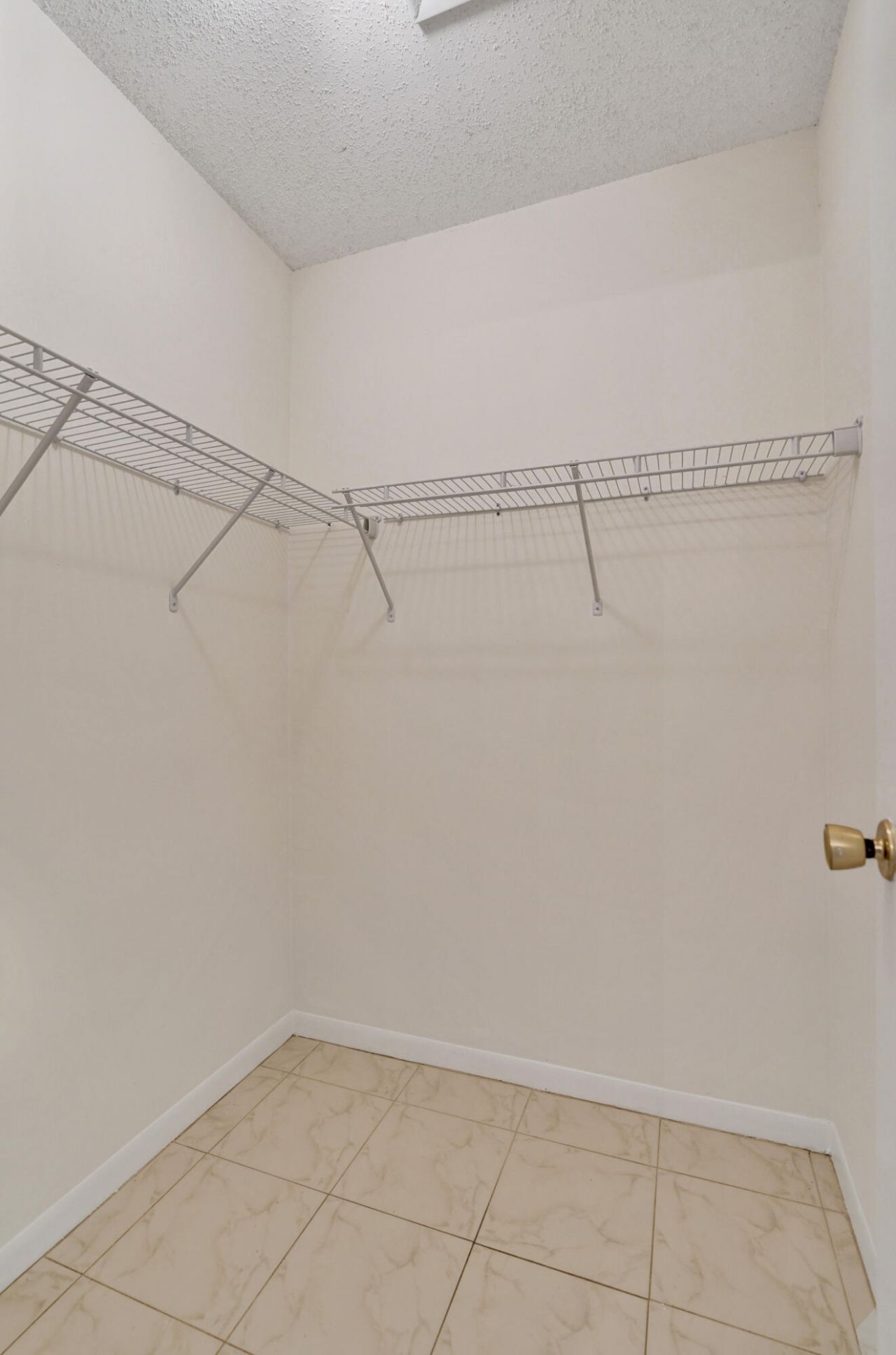 2521 Juniper, Unit 11-b, Delray Beach, FL 33445 Photo