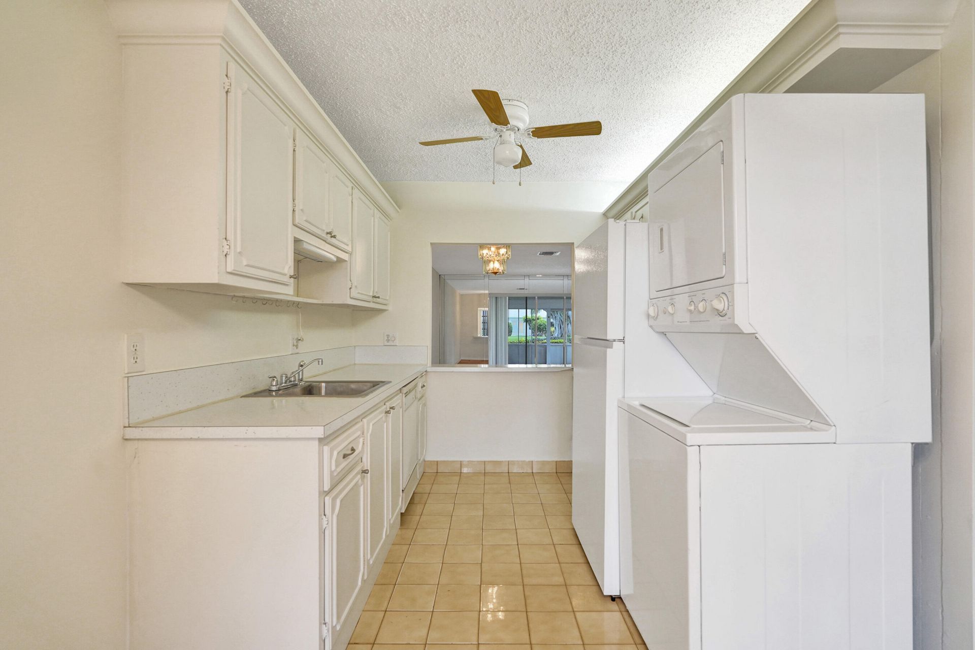 2521 Juniper, Unit 11-b, Delray Beach, FL 33445 Photo