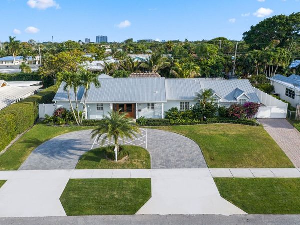 418 Oyster Road, North Palm Beach, FL 33408