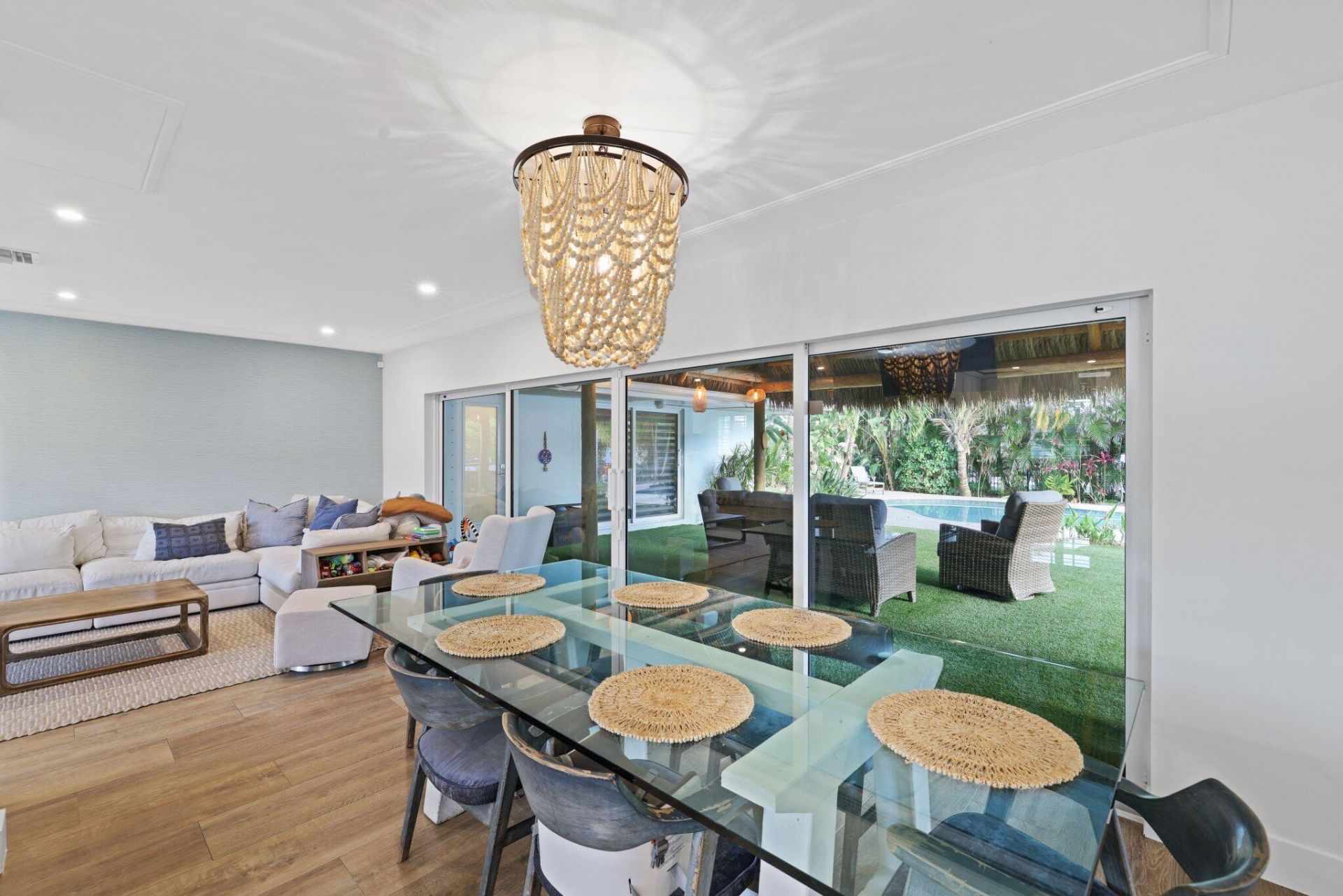 418 Oyster Road, North Palm Beach, FL 33408 Photo