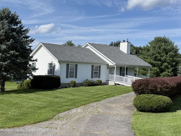 21 Ohandley Drive, Amenia, NY 12501