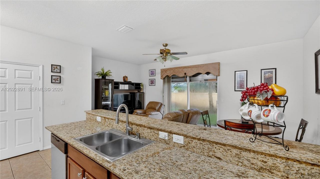 8926 SW 19th St, Miramar, FL 33025 Photo