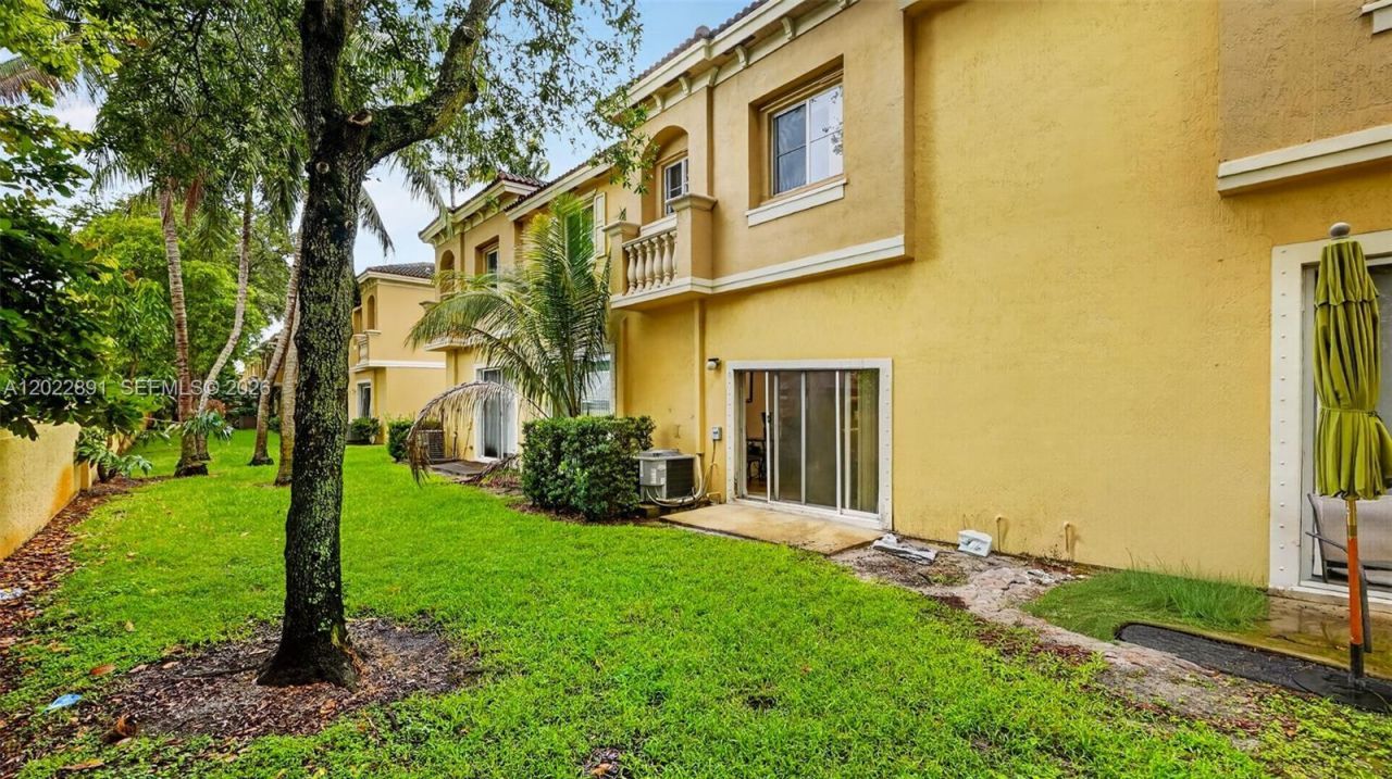 8926 SW 19th St, Miramar, FL 33025 Photo