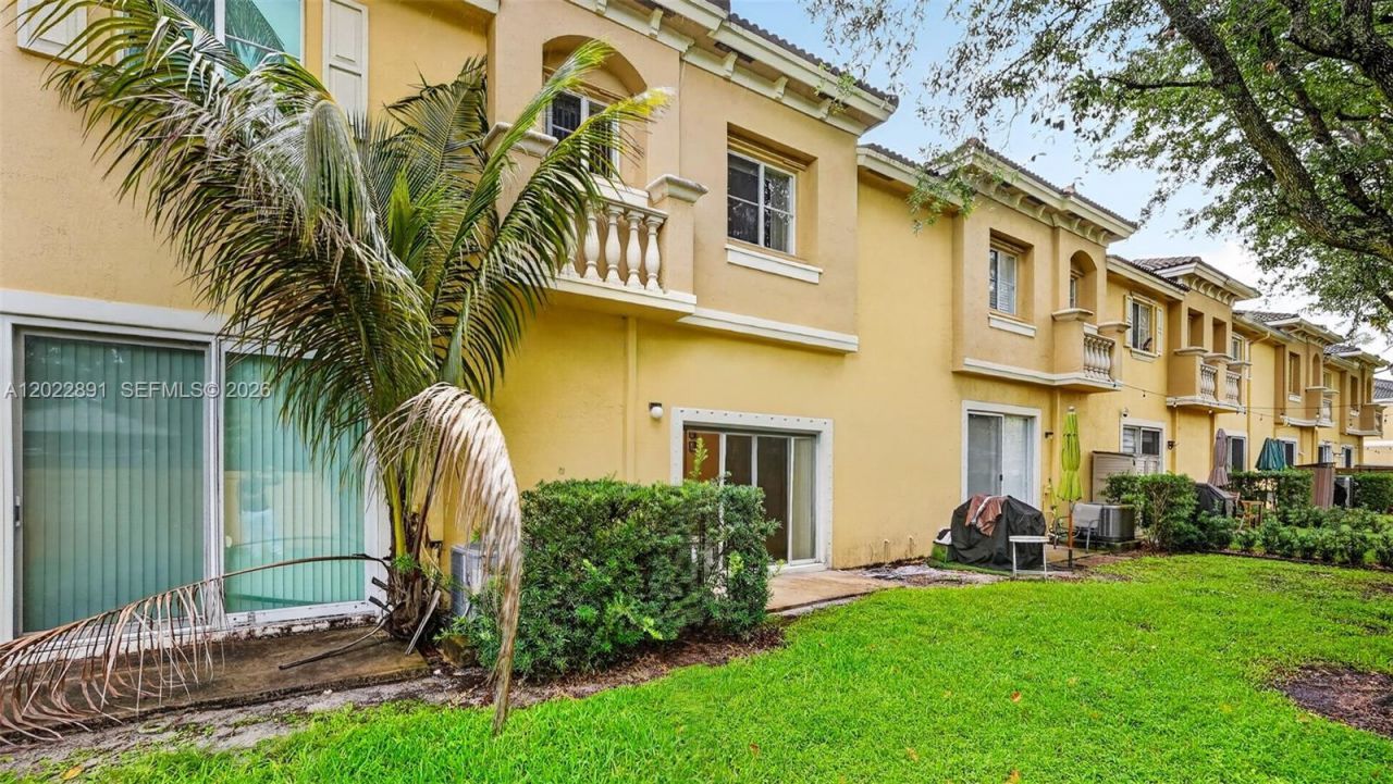 8926 SW 19th St, Miramar, FL 33025 Photo