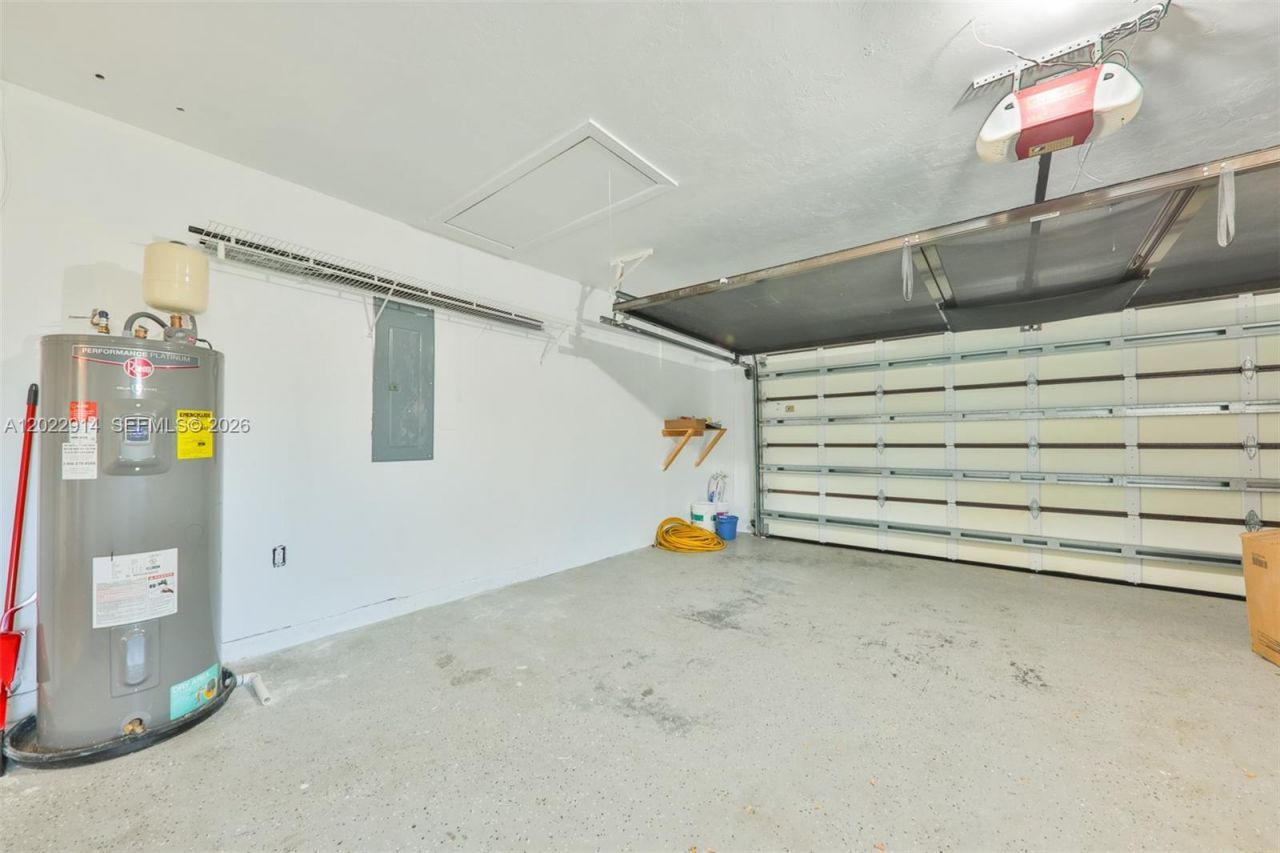 Please Call For Address, Cape Coral, FL 33904 Photo