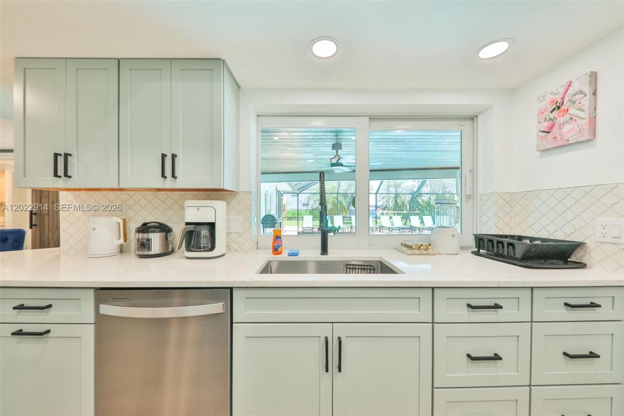 Please Call For Address, Cape Coral, FL 33904 Photo