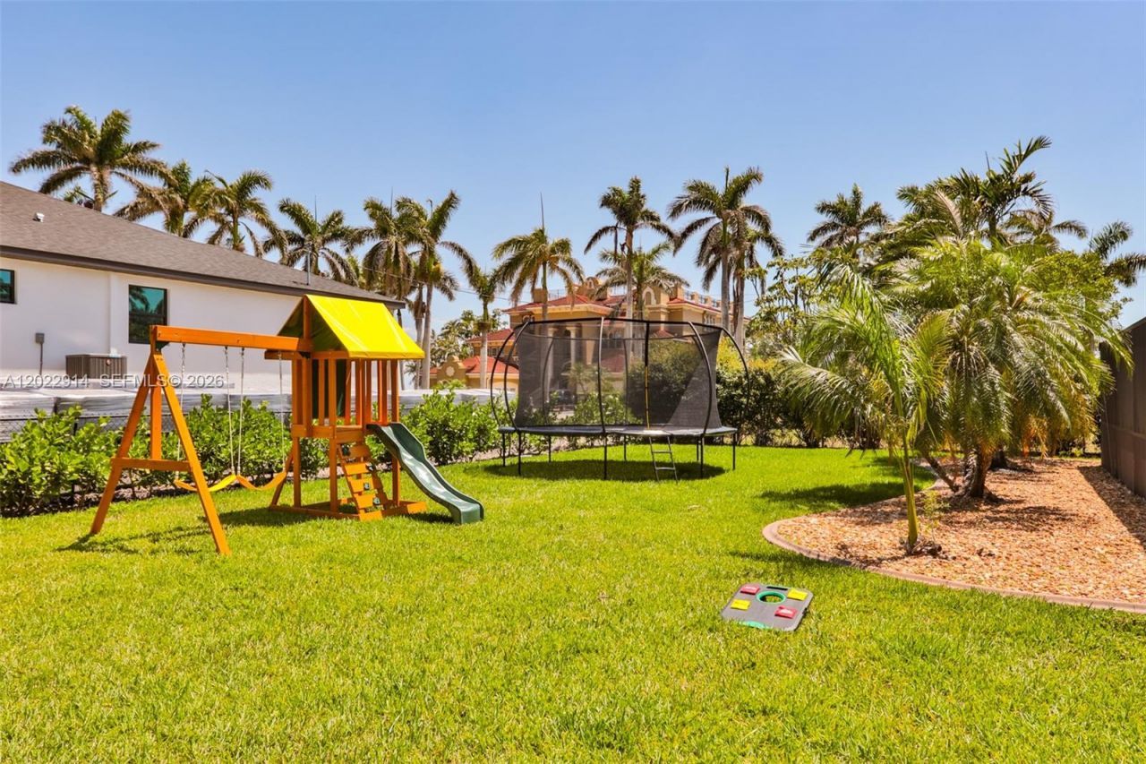Please Call For Address, Cape Coral, FL 33904 Photo