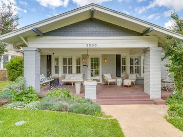 2200 W Magnolia Avenue, Fort Worth, TX 76110