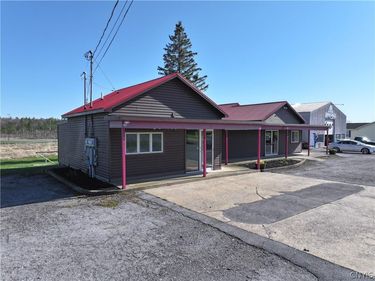 43748-752 State Route 12, Alexandria Bay, NY 13607