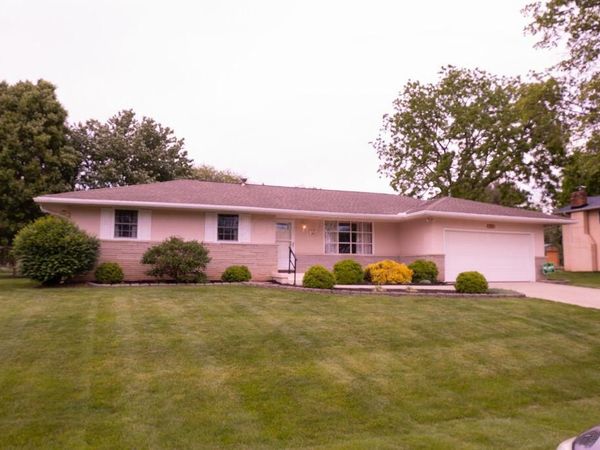 6174 Chinaberry Drive, Columbus, OH 43213