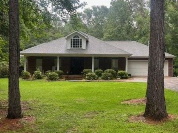 1177 David Benjamin Drive, McComb, MS 39648