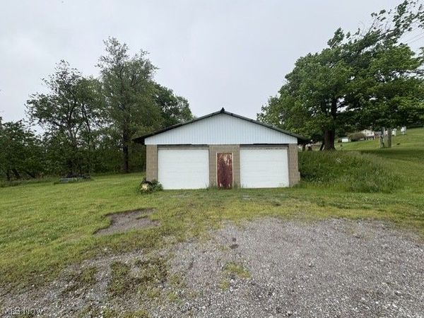 State Route 152 , Smithfield, OH 43917