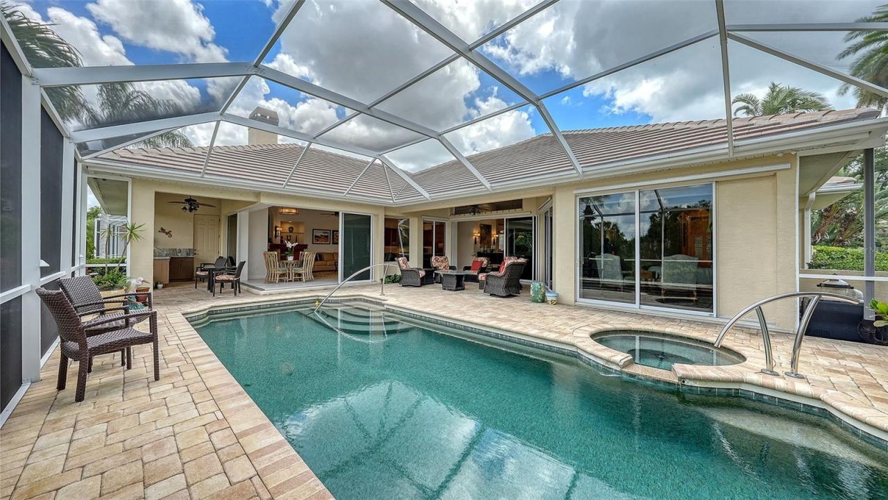 8923 Bloomfield Boulevard, Sarasota, FL 34238 Photo