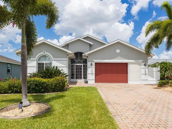 8648 LAKE FRONT COURT , PUNTA GORDA, FL 33950