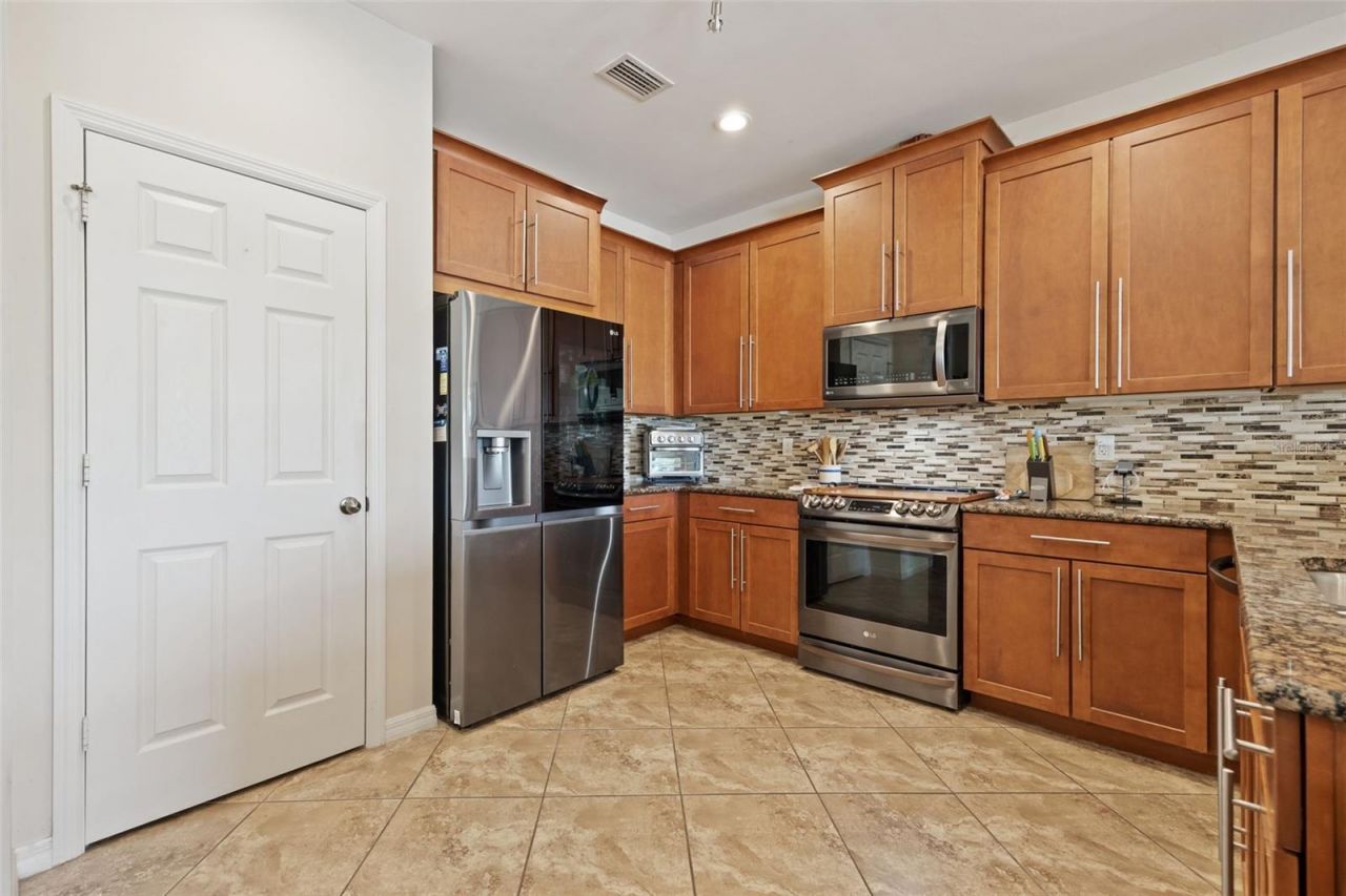 8648 Lake Front Court , Punta Gorda, FL 33950 Photo