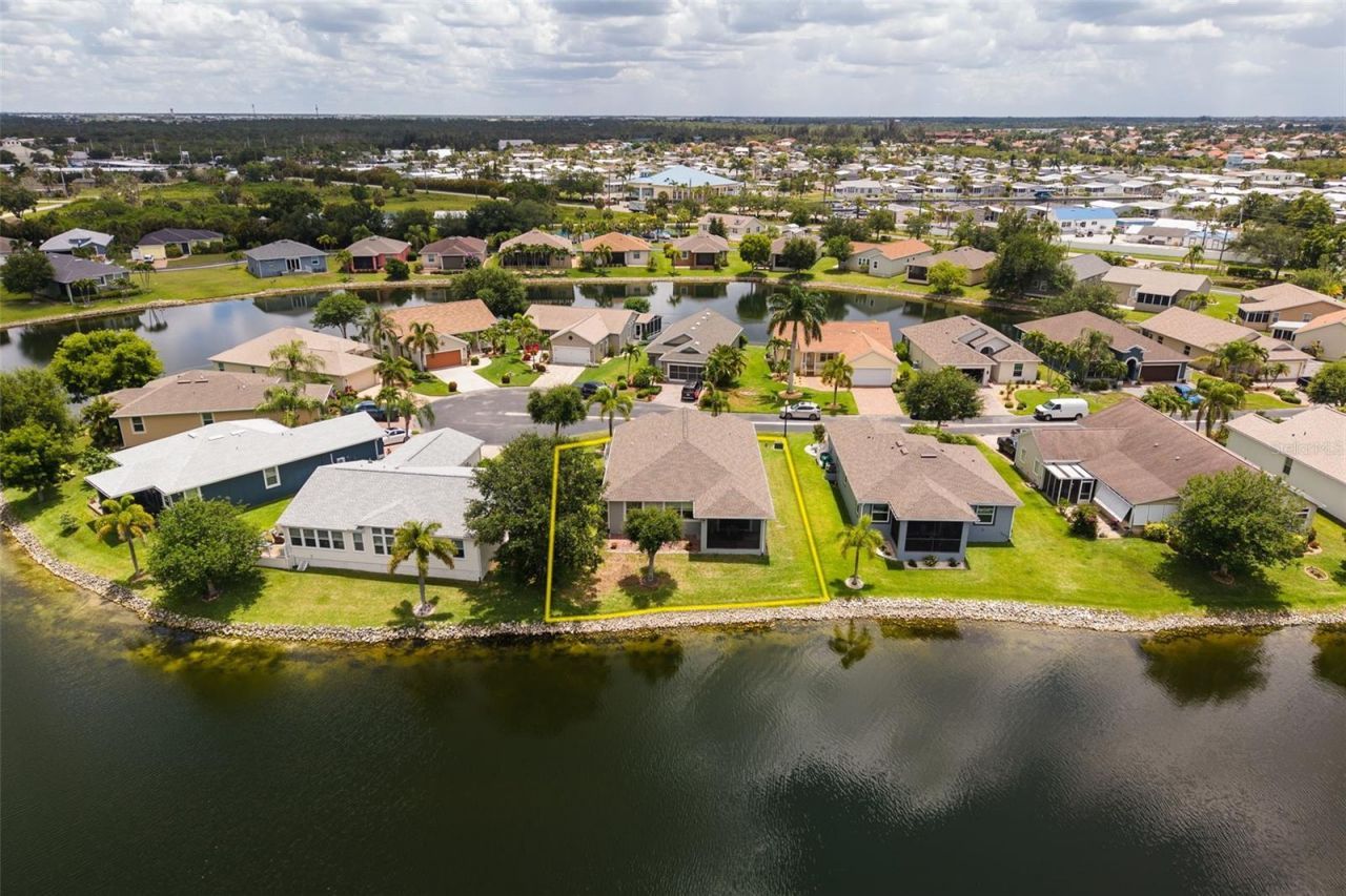 8648 Lake Front Court , Punta Gorda, FL 33950 Photo
