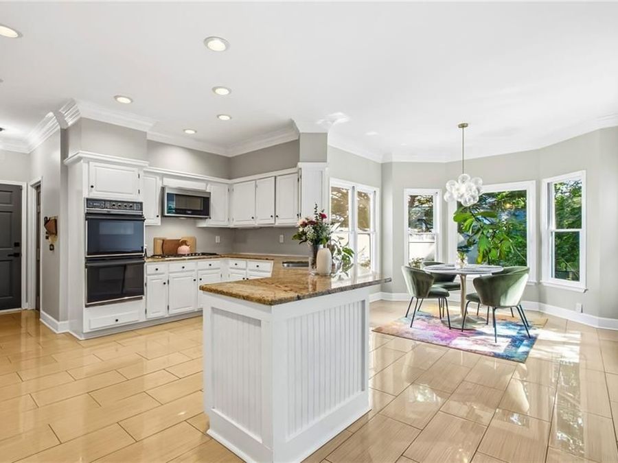 Property Image 5
