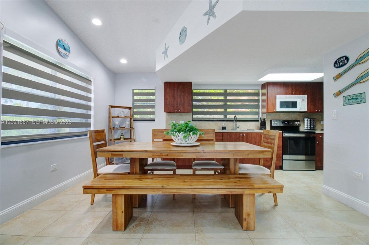 414 Coconut Dr , Key Largo, FL 33037 Photo