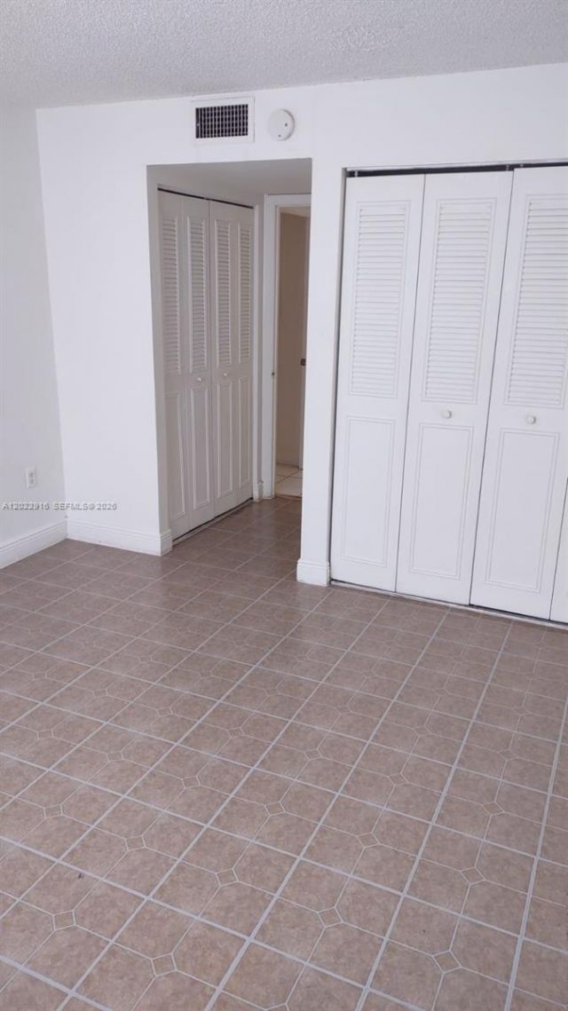 496 NW 165th St Rd , Unit D109, Miami, FL 33169 Photo