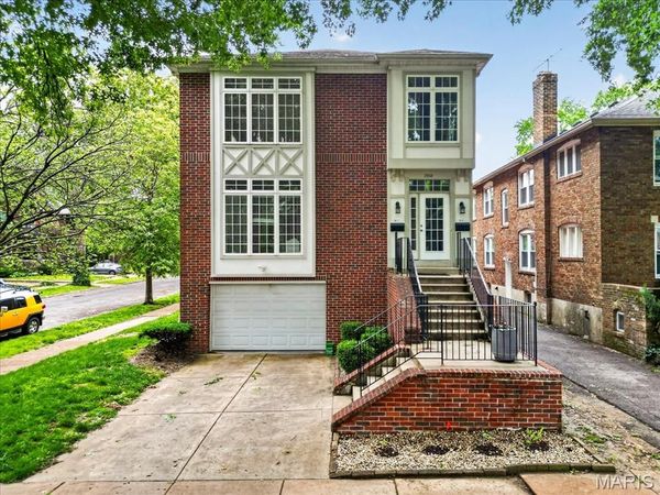 7002 Tulane Avenue , St Louis, MO 63130