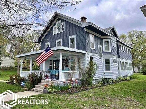 527 Walnut Street, Webster City, IA 50595