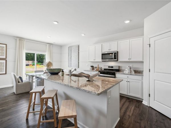 7602 Patriots Way , Gloucester, VA 23061