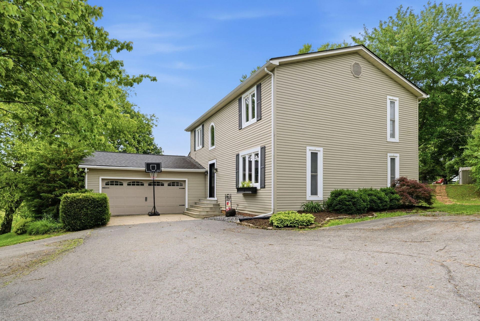 385 Old Paris Pike, Cynthiana, KY 41031