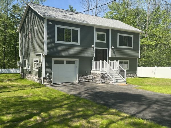 102 Wells Road, Becket, MA 01223