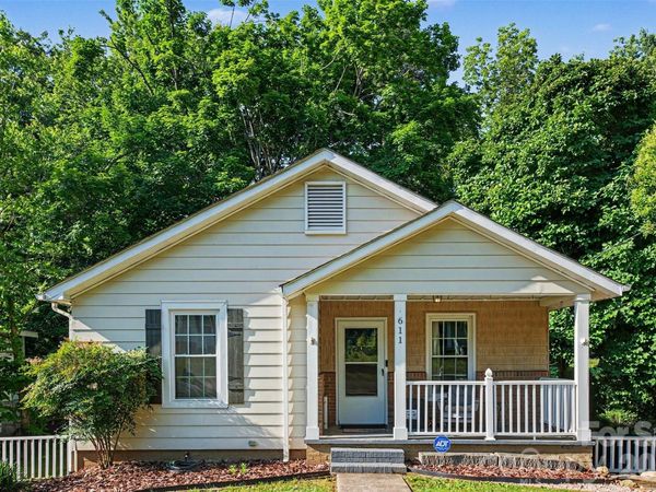 611 E 4th Avenue, Gastonia, NC 28054