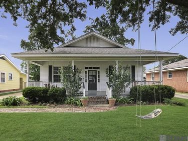 529 Maryland Ave, Port Allen, LA 70767