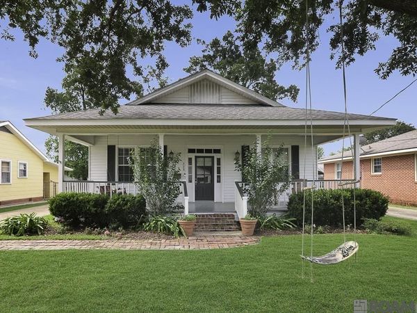 529 Maryland Ave, Port Allen, LA 70767