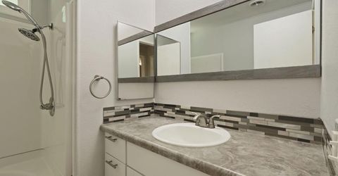 19690 N Highway 99 #86, Acampo, CA 95220 Photo