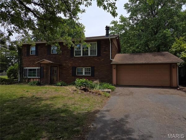 2228 Vadalabene Drive , Maryville, IL 62062