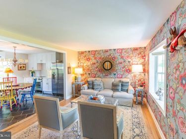 800 BLUE RIDGE AVENUE , MIDDLEBURG, VA 20117