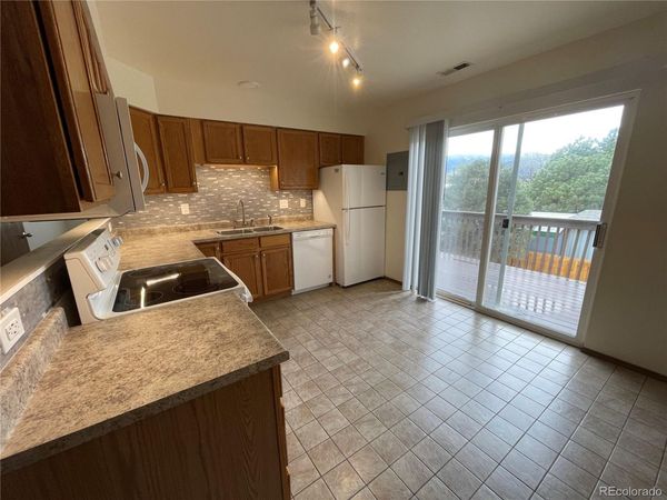 3008 Illinois , Colorado Springs, CO 80907