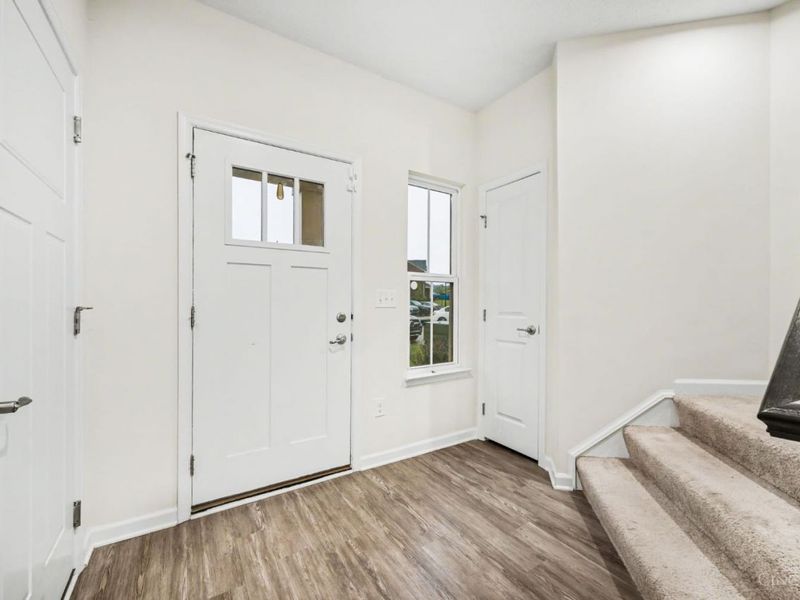 7938 Pinnacle Point Drive, West Chester, OH 45069 Photo 4