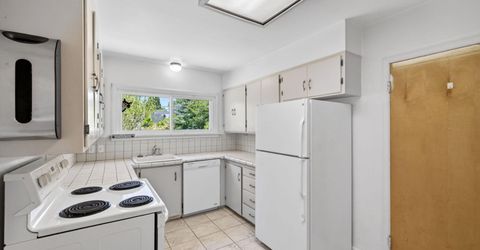 17 Sunnyside Drive, Reno, NV 89503 Photo