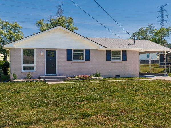 3228 Cloverwood Dr , Nashville, TN 37214